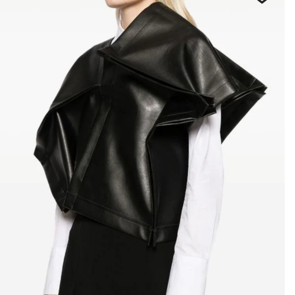 Comme des Garçons AW24 Runway Top NWT - Picture 4 of 10